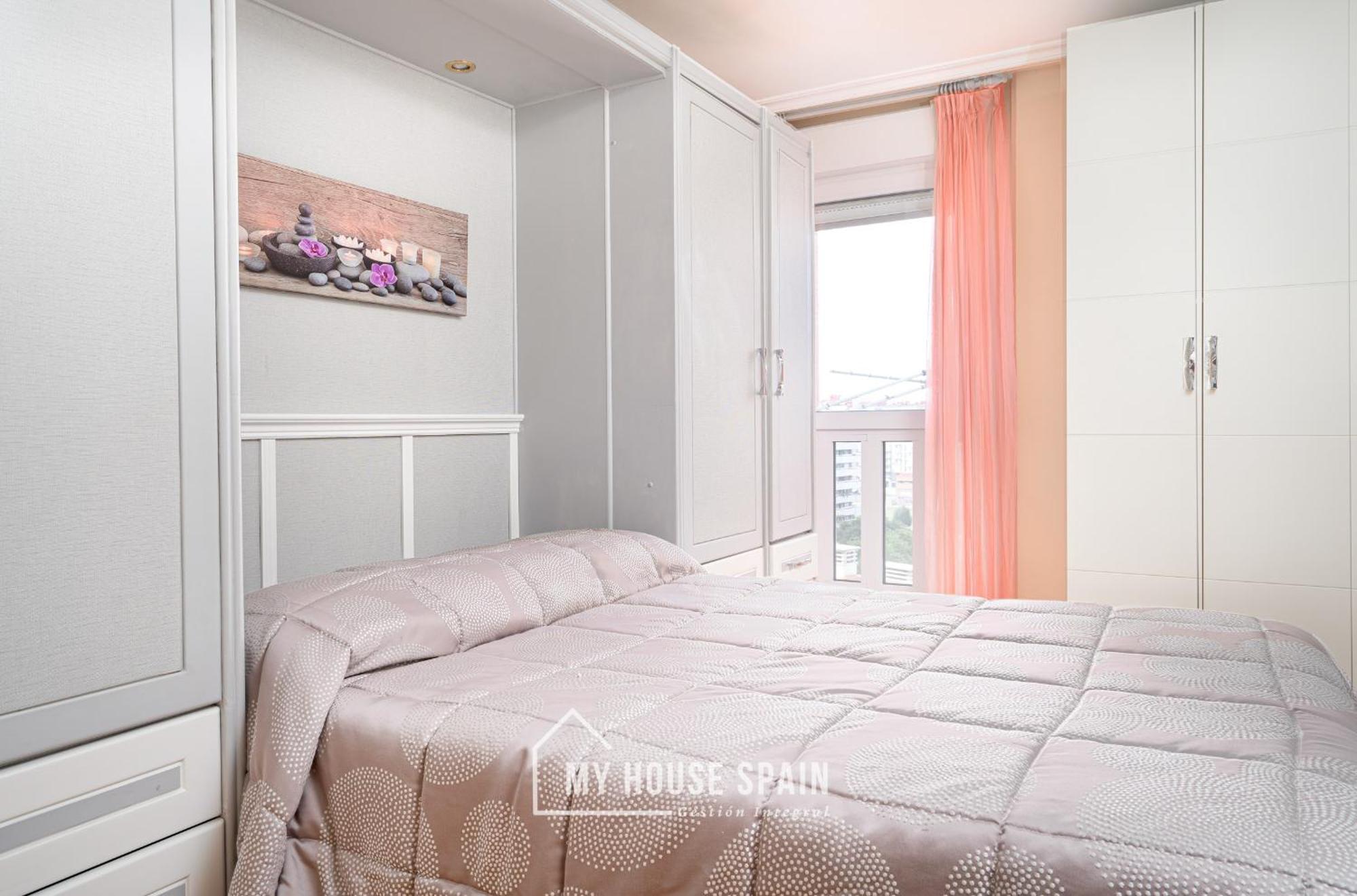 Myhousespain - Amplio Apartamento Con Vistas En Pleno Centro Хихон Экстерьер фото