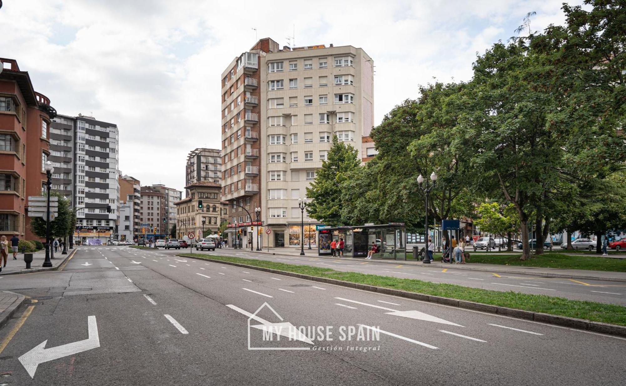 Myhousespain - Amplio Apartamento Con Vistas En Pleno Centro Хихон Экстерьер фото